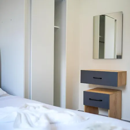 Apart-hotel Saffron